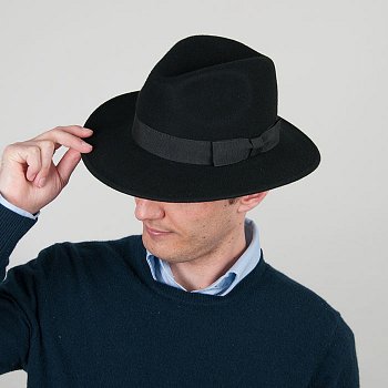 Fedora klobouk nejznámější tvar klobouku na světě