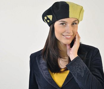 Dámský vlněný baret Floriten 
